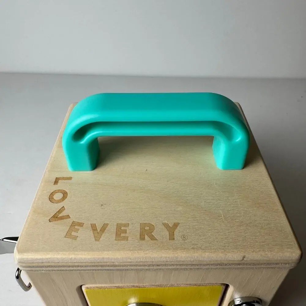 Lovevery Lock Box Montessori Toddler Toy Wooden Fine Motor Learning 19-21